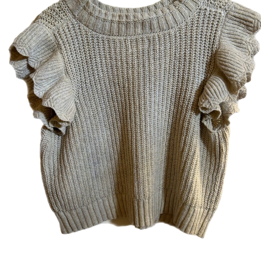 Universal Thread Beige Ruffle Sleeve Cropped Swea… - image 3